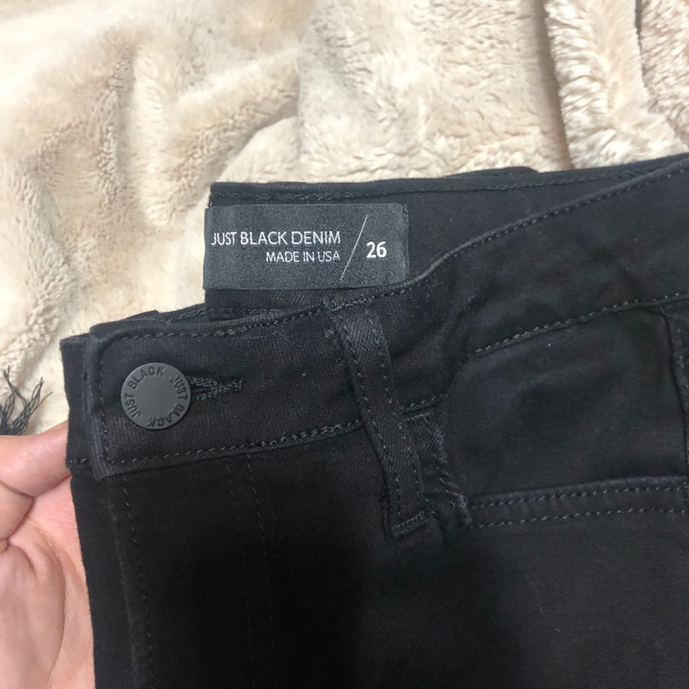 Black distressed skinny jeans, 26!